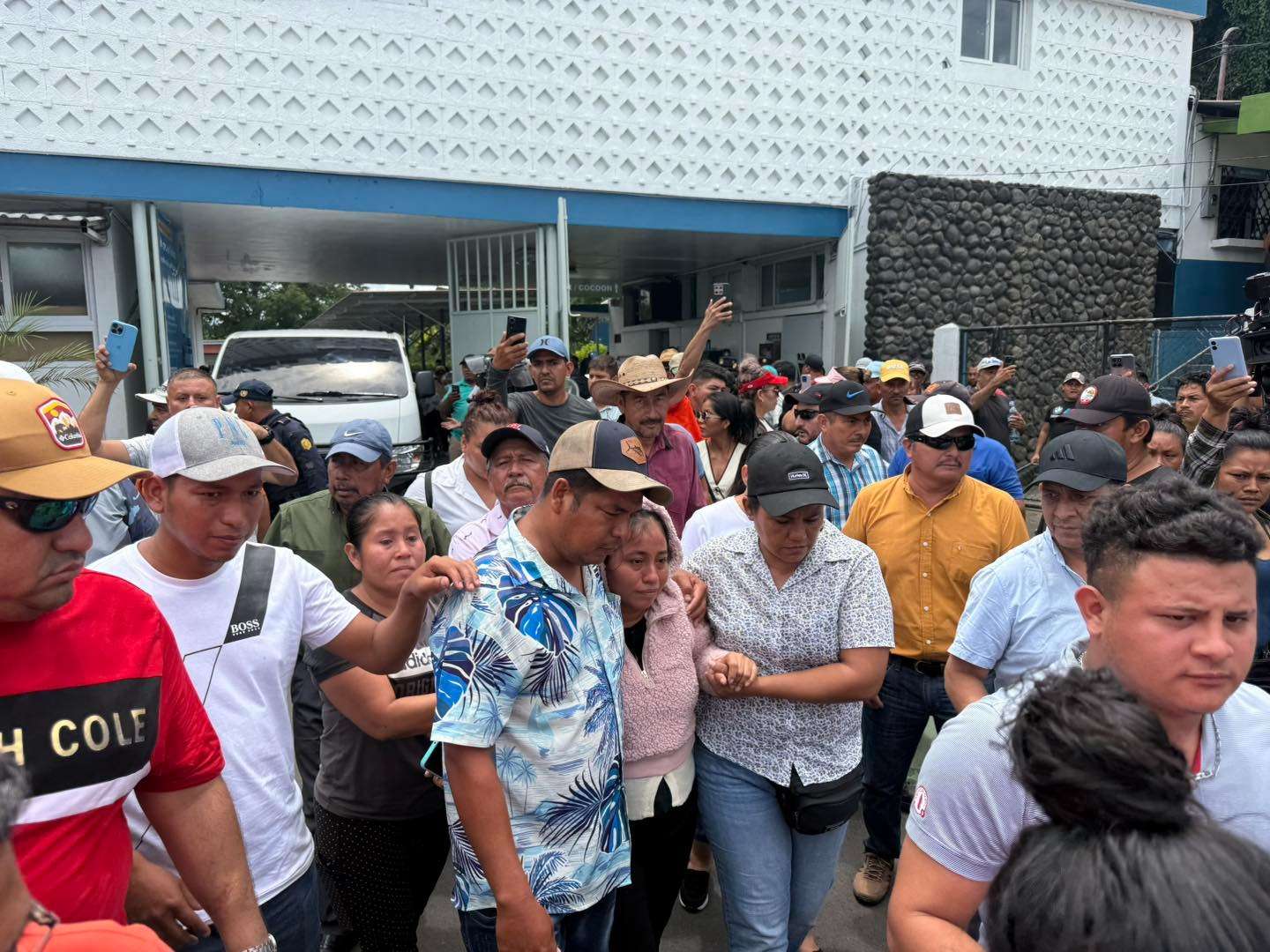 Desaparición de bebé: director del IGSS de Escuintla relata desde que la paciente ingresó