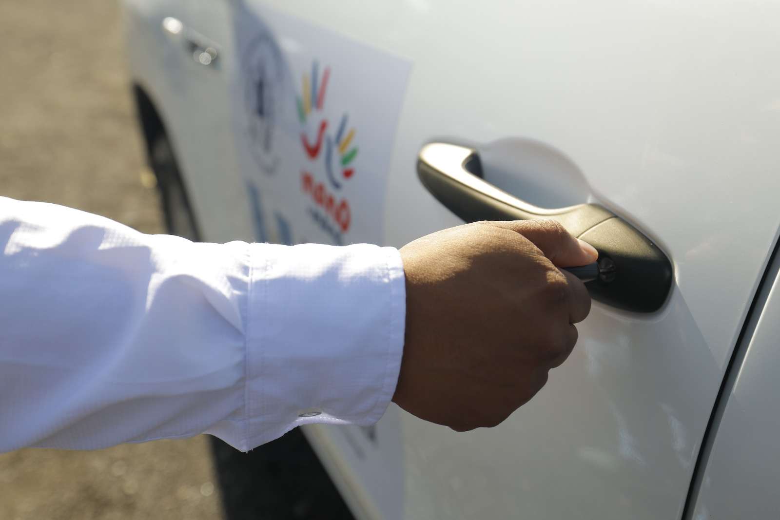 Taiwán entrega vehículos para fortalecer programa social Mano a Mano en Guatemala