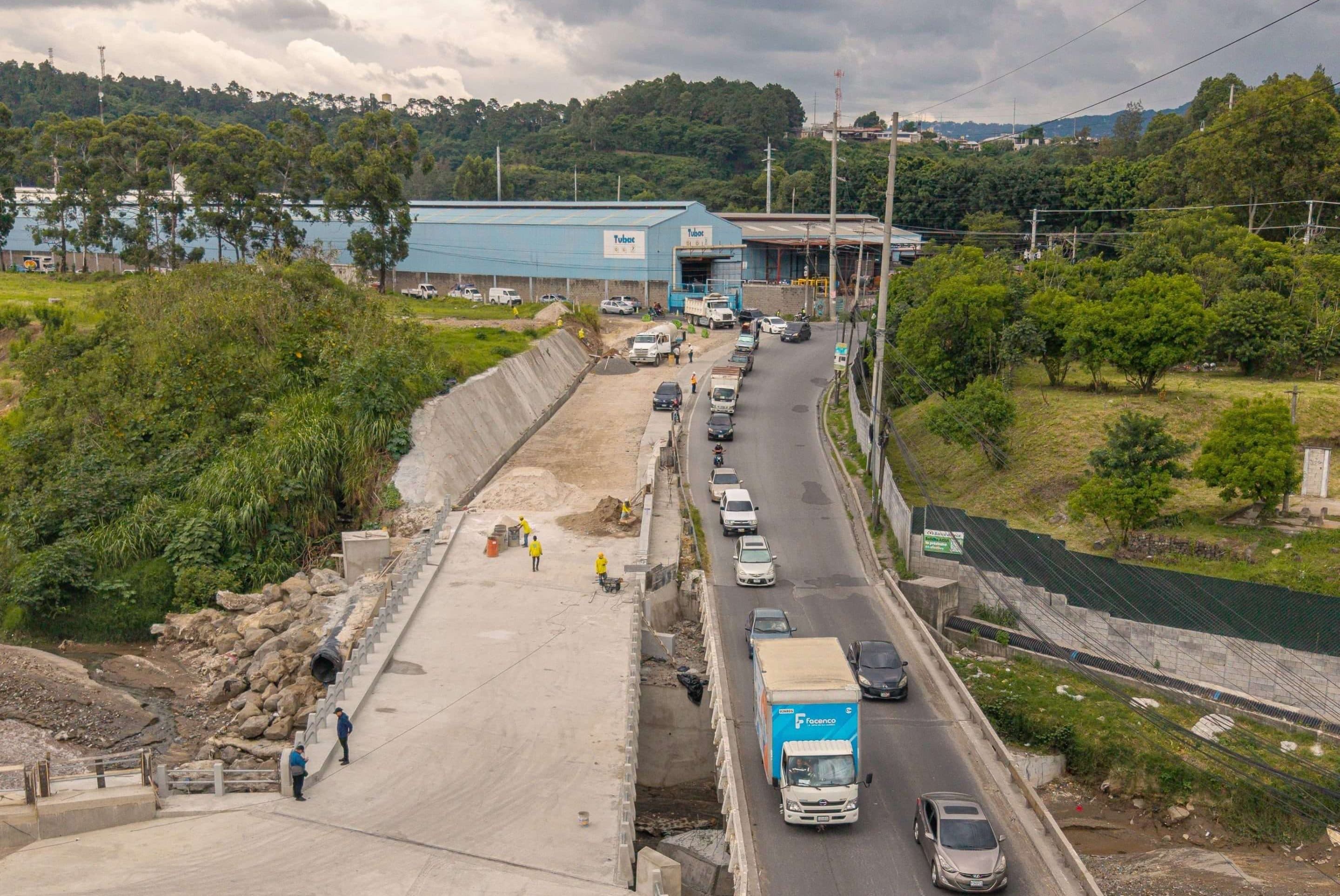 Carril reversible y trabajos activos ¿Cómo circular cerca del puente Tubac?