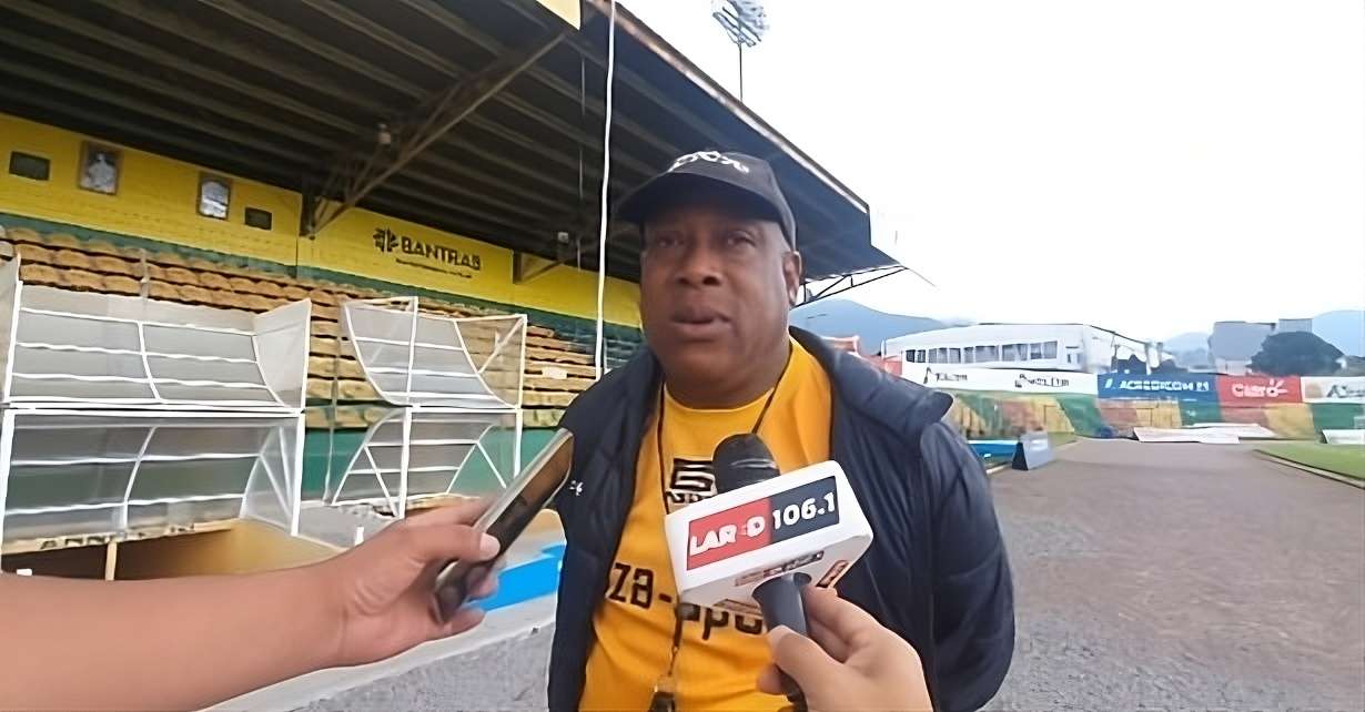 «Es una oportunidad, no abandono el barco»: Medford, a un paso de su regreso a Costa Rica