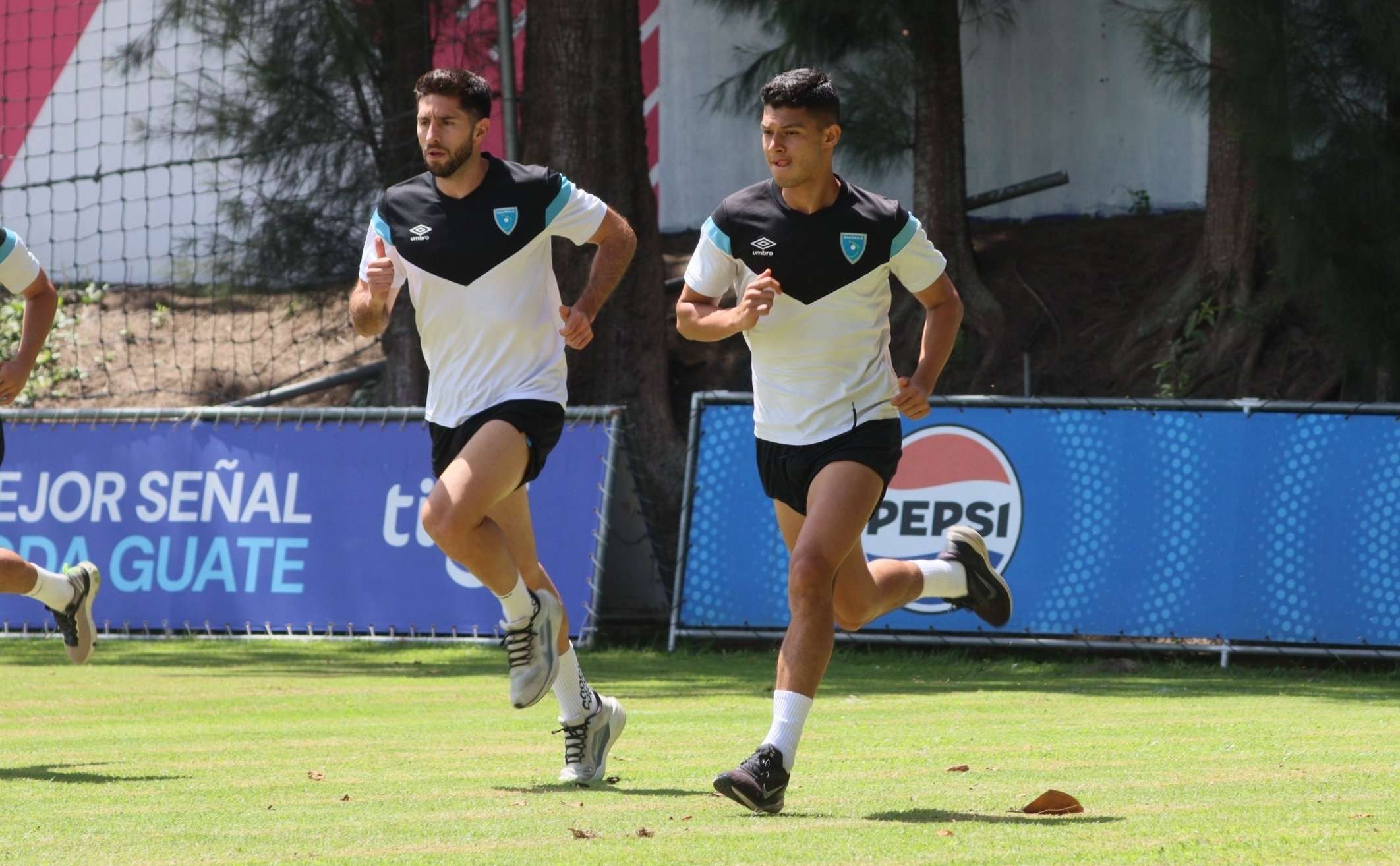 EN AUDIO | Alineación de Guatemala: este sería el parado táctico de Tena ante Panamá