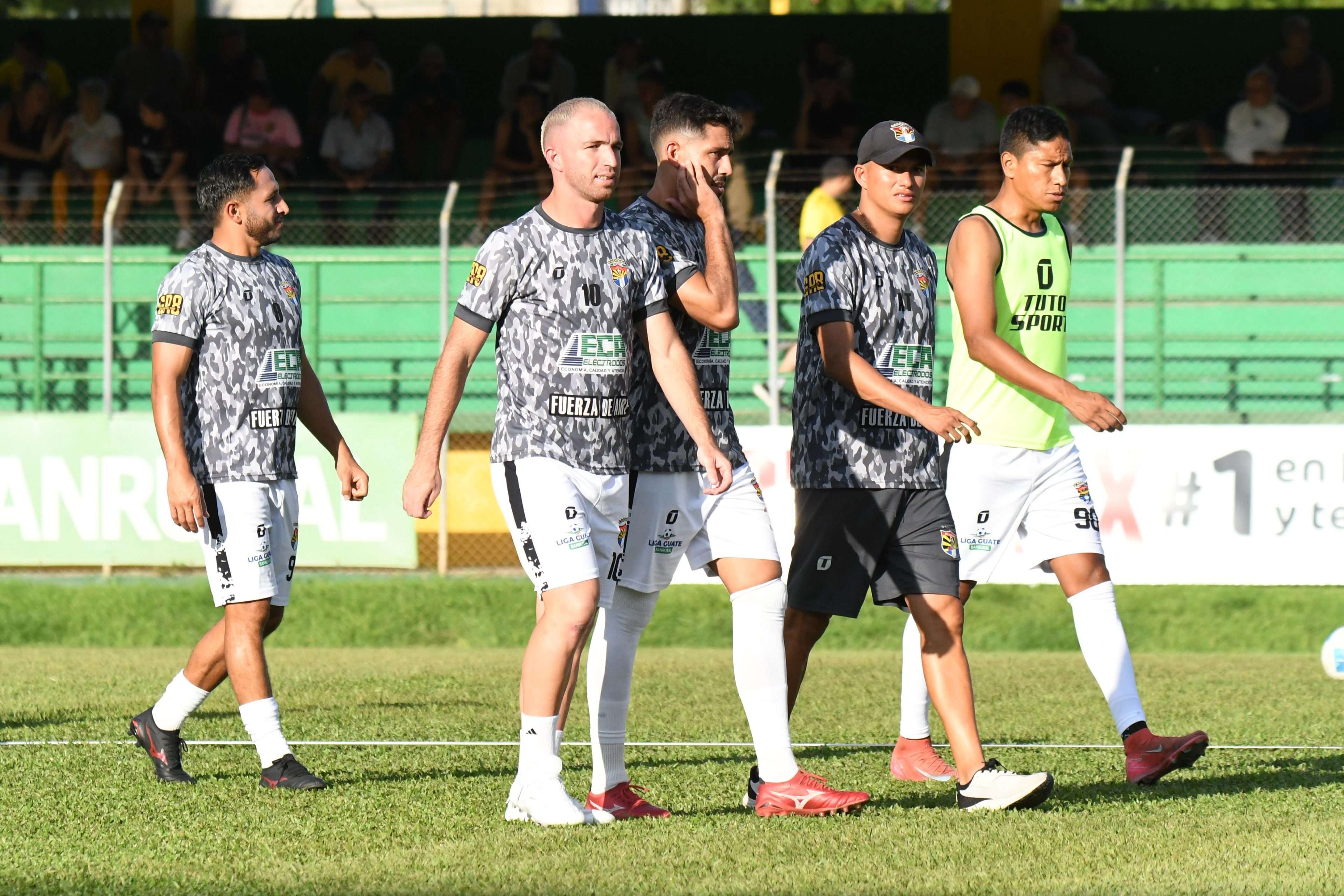 EN DIRECTO | Escucha aquí el partido entre Guastatoya y Aurora