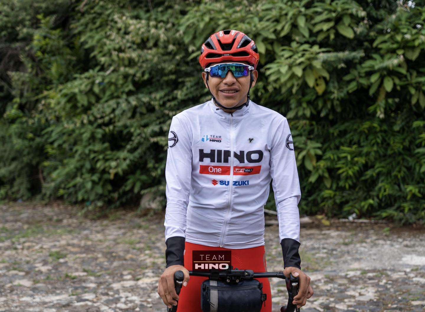 Caída deja fuera de la Vuelta Honduras 2025 a Max González