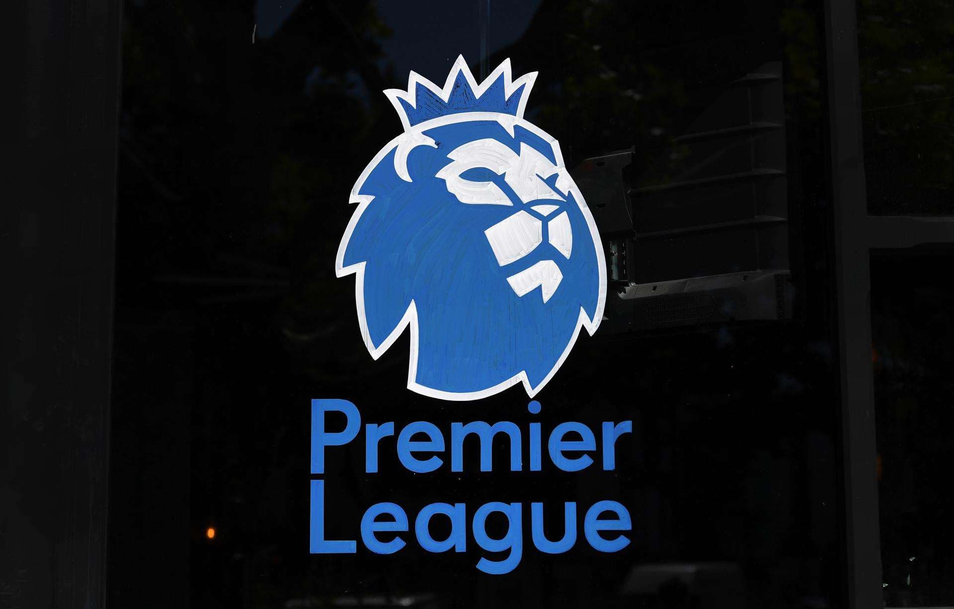 La Premier League se alía contra el suicidio