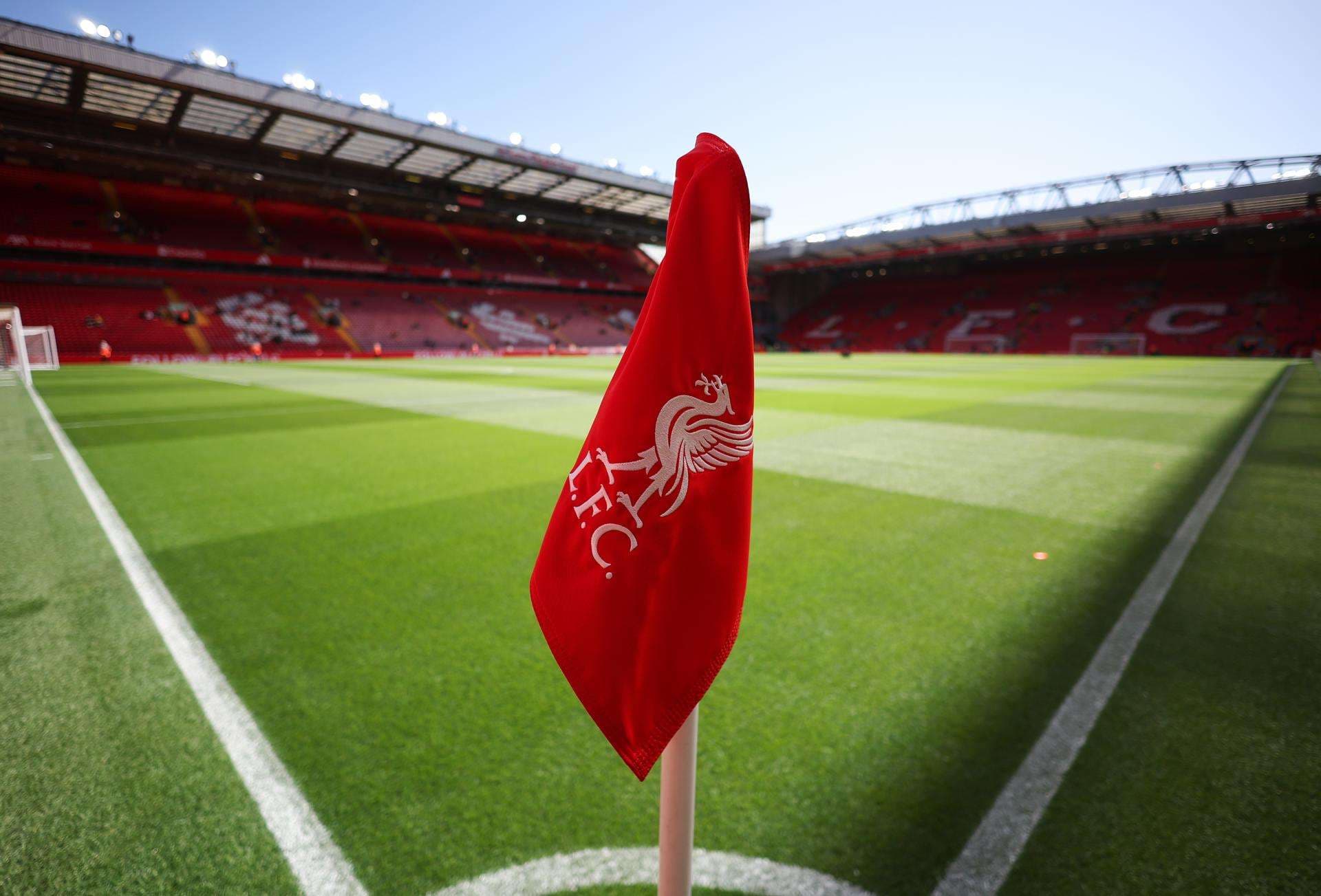 ¿Por qué puede el Liverpool gastarse 480 millones en fichajes?