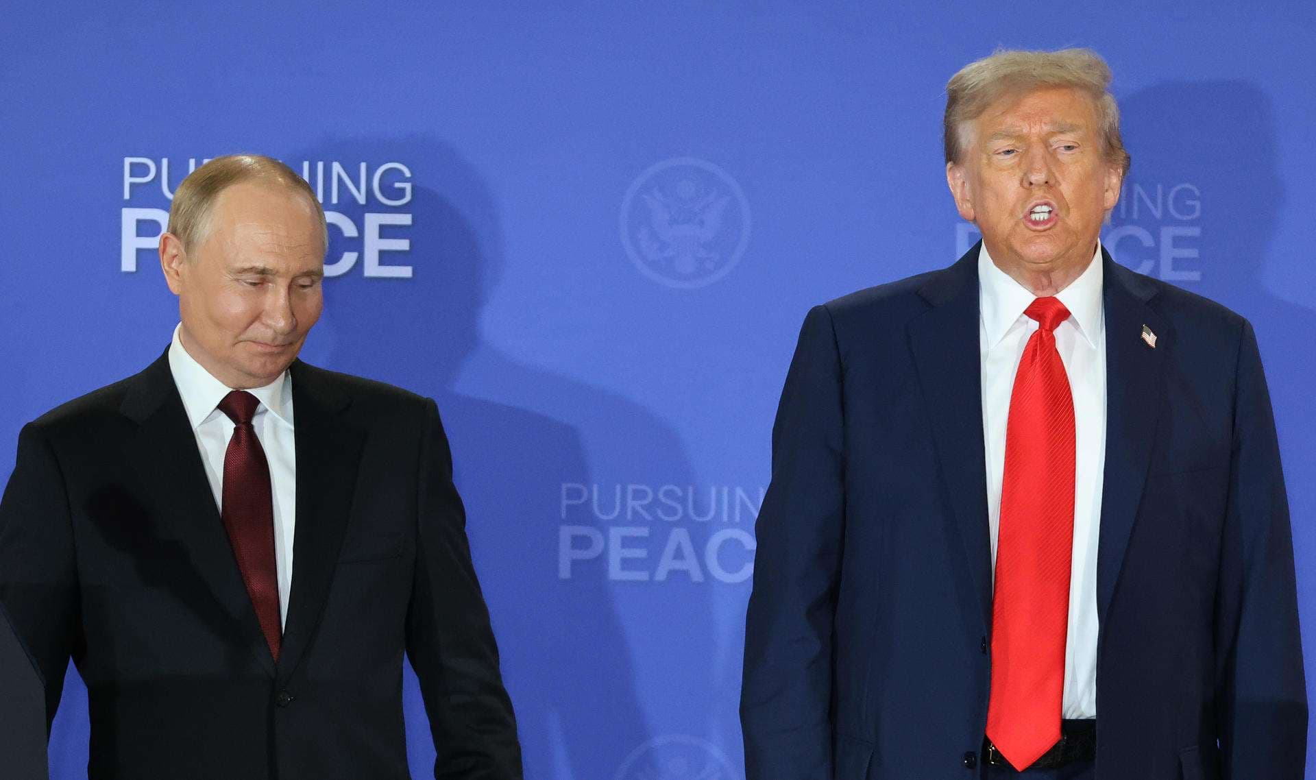Casa Blanca no descarta cumbre con Putin y dice que Trump quiere "acciones, no palabras"