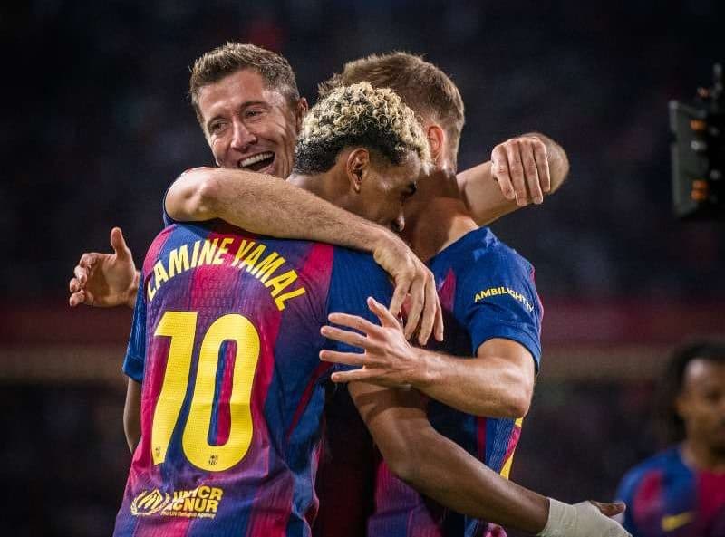 Barcelona subastará camisetas del duelo ante PSG para apoyar a la Fundación Xana