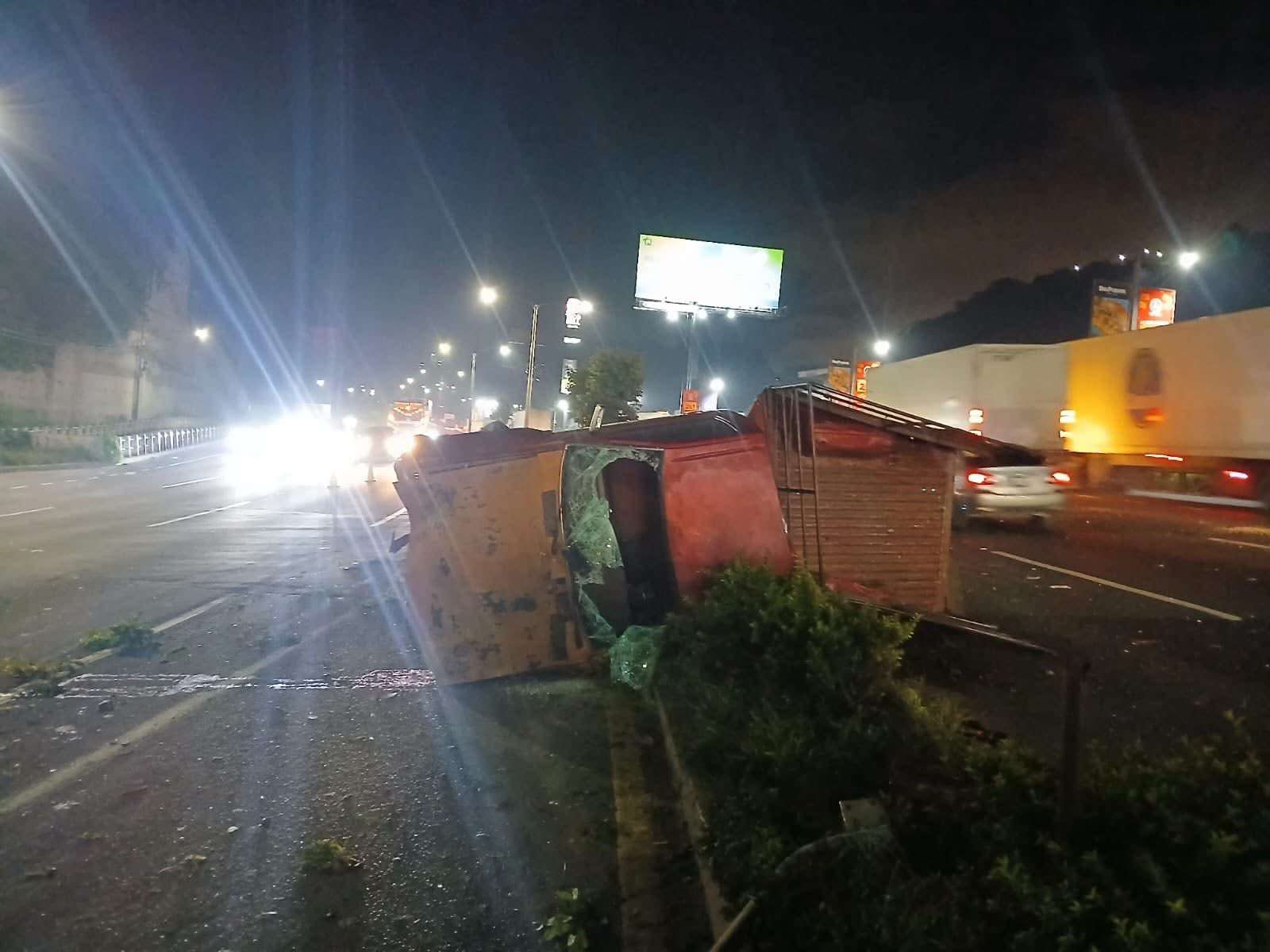 Colisión en ruta al Pacífico complica el tránsito: así quedó el paso en el km 13.5