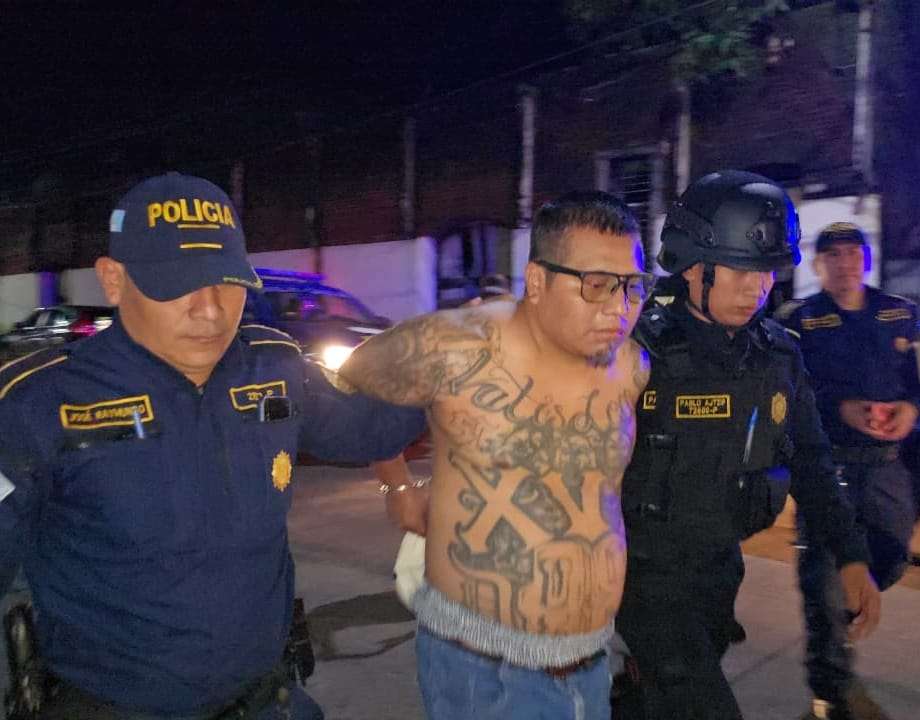 Así atraparon a “El Brown”, líder de clica del Barrio 18 quien se fugó de Fraijanes II