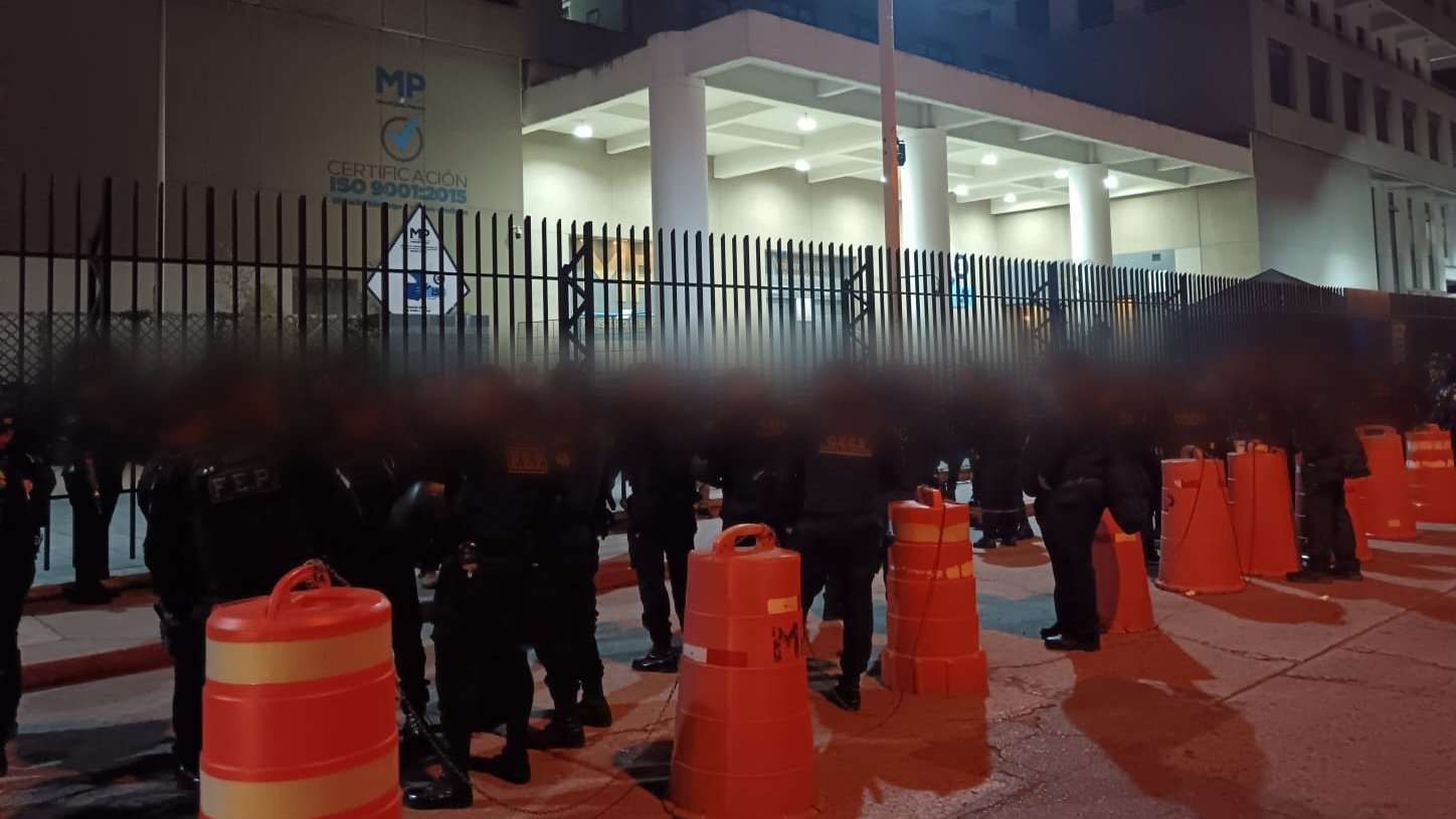 Ejecutan 20 allanamientos por casos de extorsión en Alta Verapaz y Guatemala