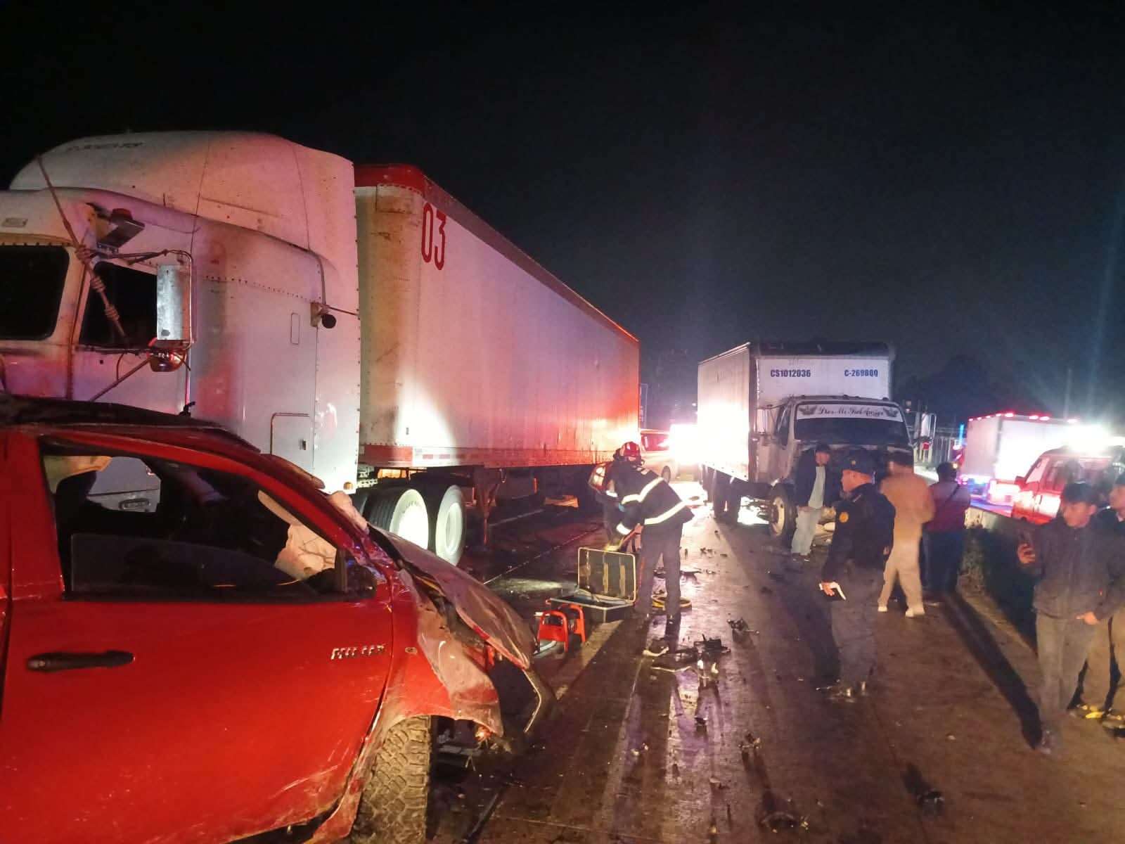 Accidente en ruta Interamericana deja un muerto y provoca cierre total de la vía