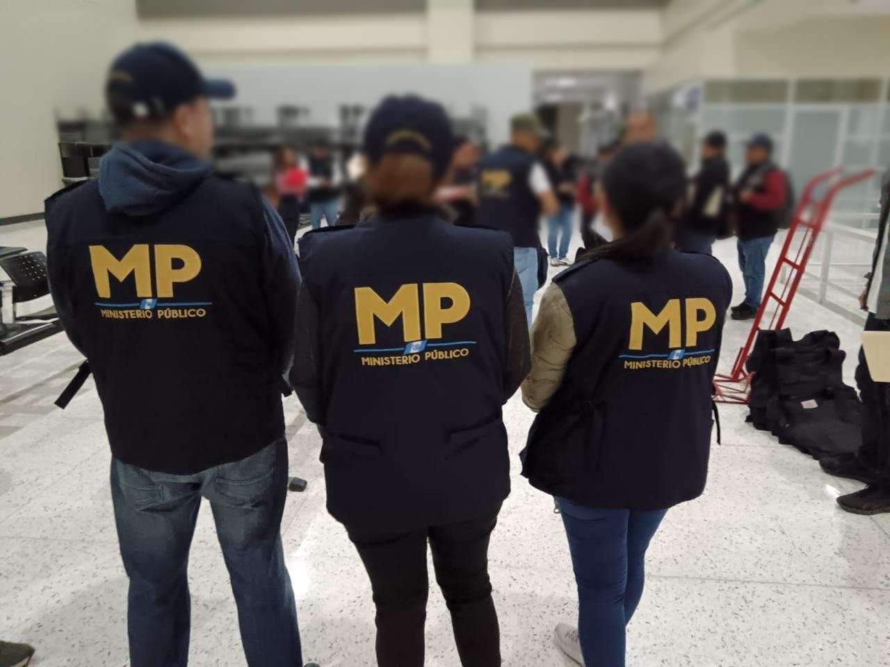 ¿Desfalco millonario? MP investiga posible fraude dentro de un banco del sistema