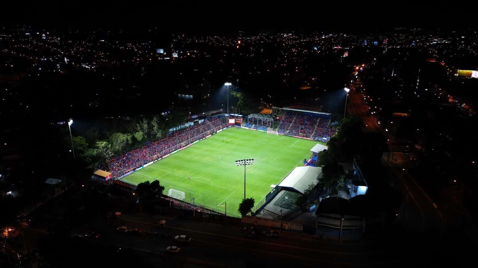 estadio el trebol.