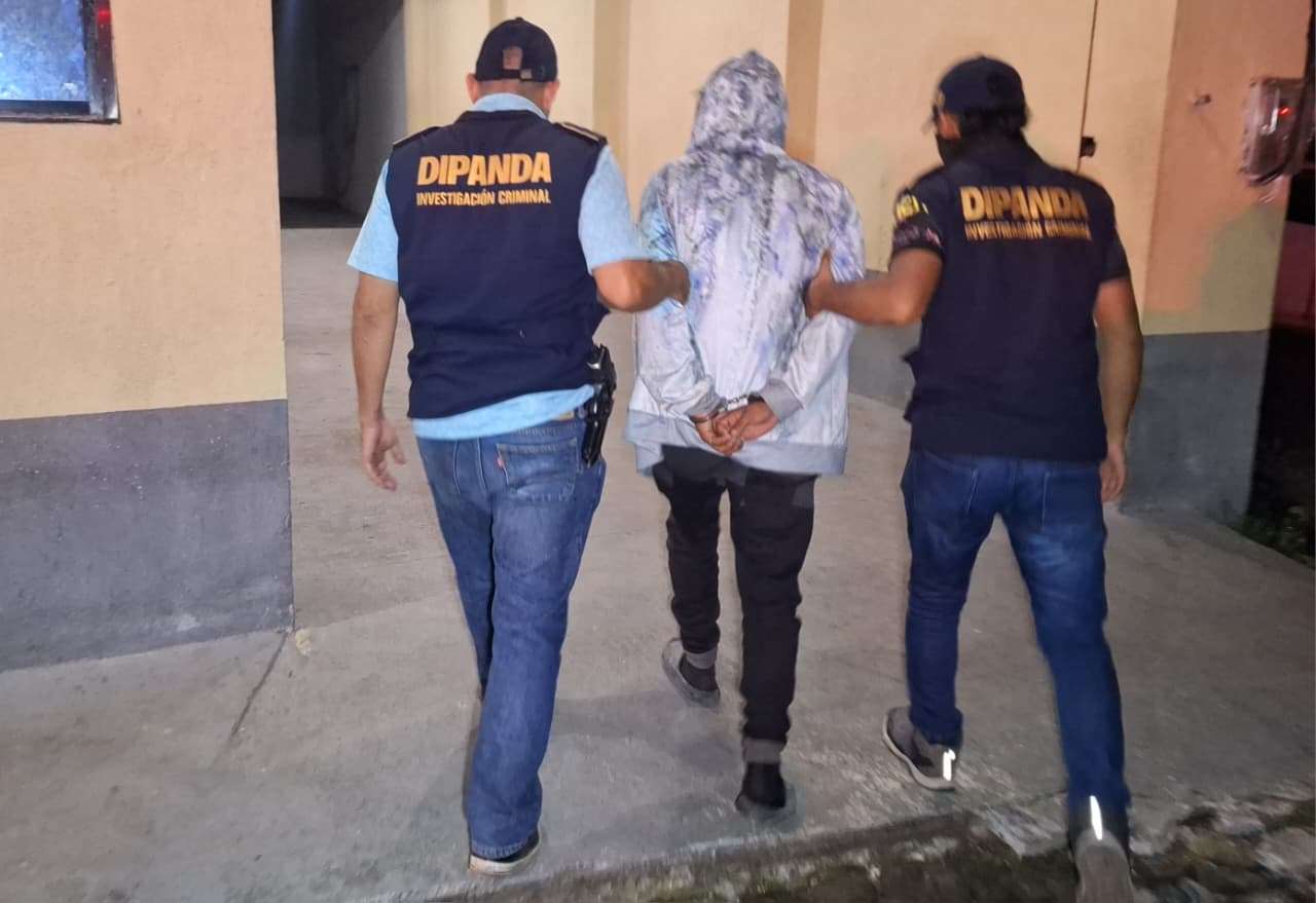 ¡Cae alias “Payaso”! Así fue sorprendido cuando intentaba cobrar Q80 mil en extorsión