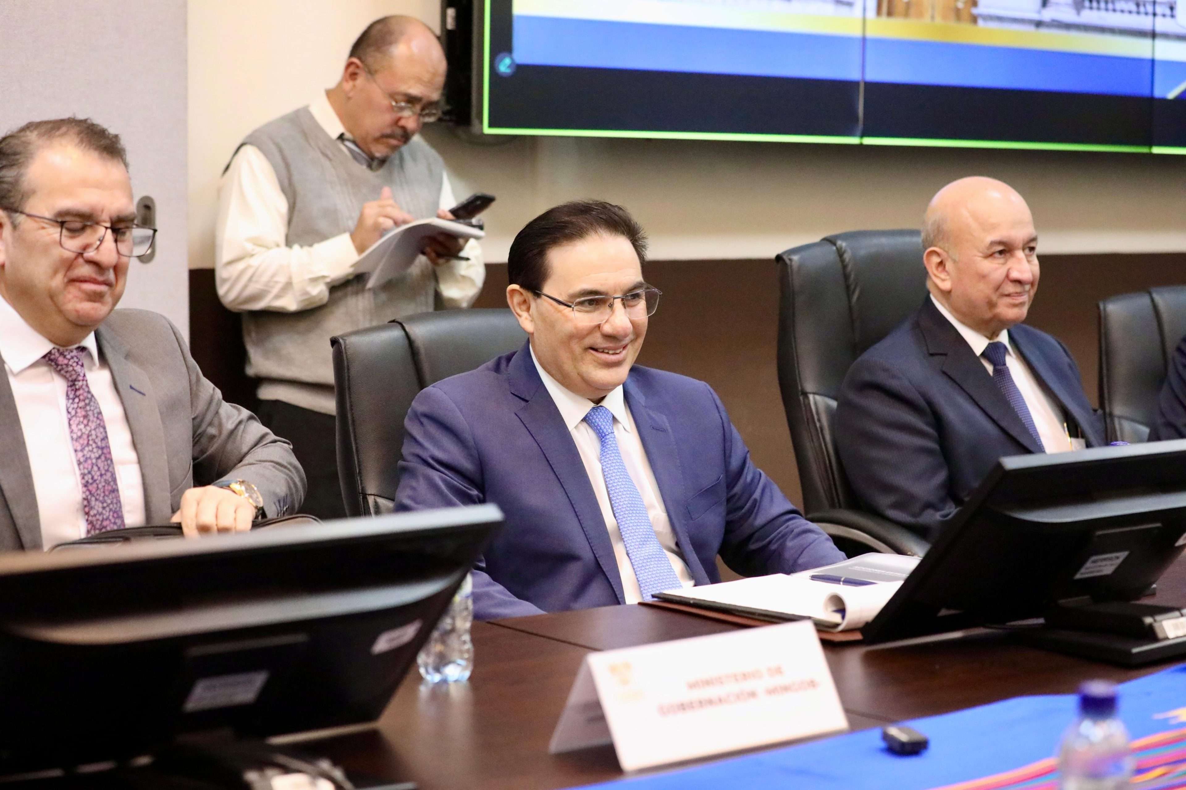 Gobernación presenta ante el Congreso su plan para transformar las cárceles del país