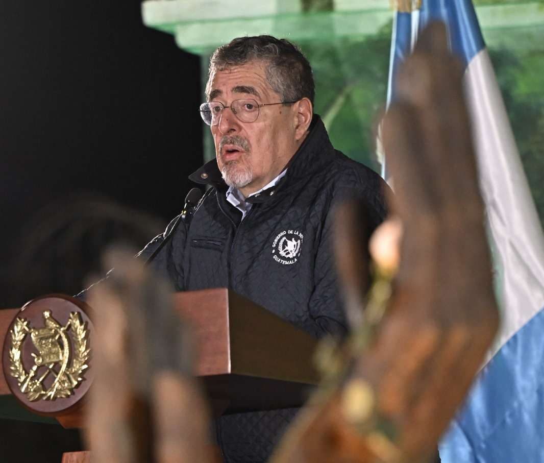 Bernardo Arévalo busca que se investigue al juez Fredy Orellana por resoluciones “ilegales”