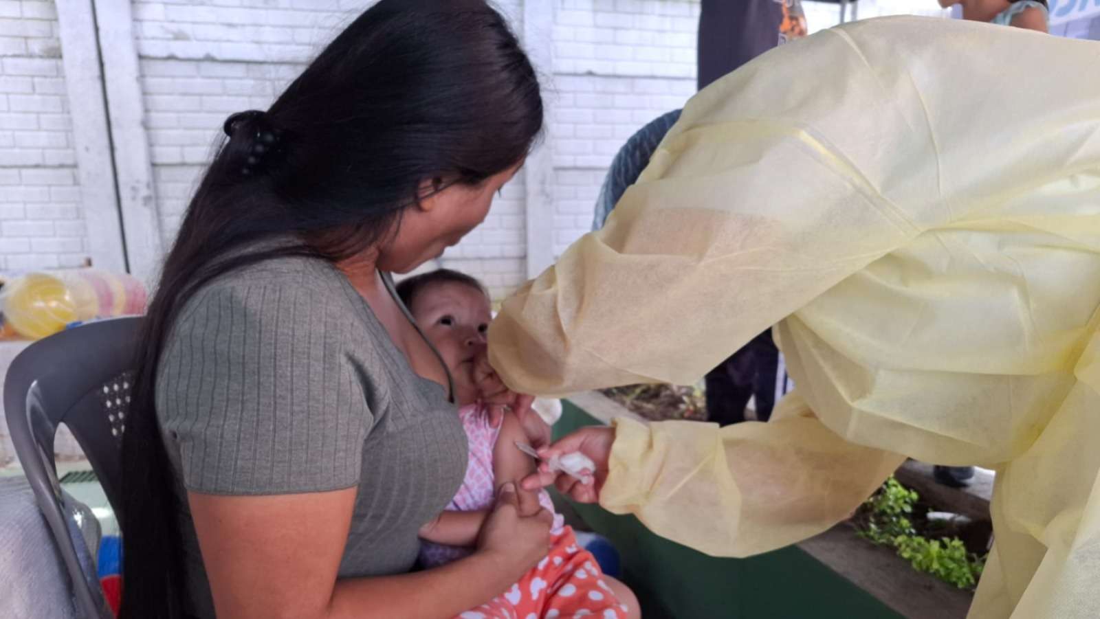 ¿Sabías que ahora seis enfermedades se previenen con una sola vacuna? Así funciona hexavalente en Guatemala