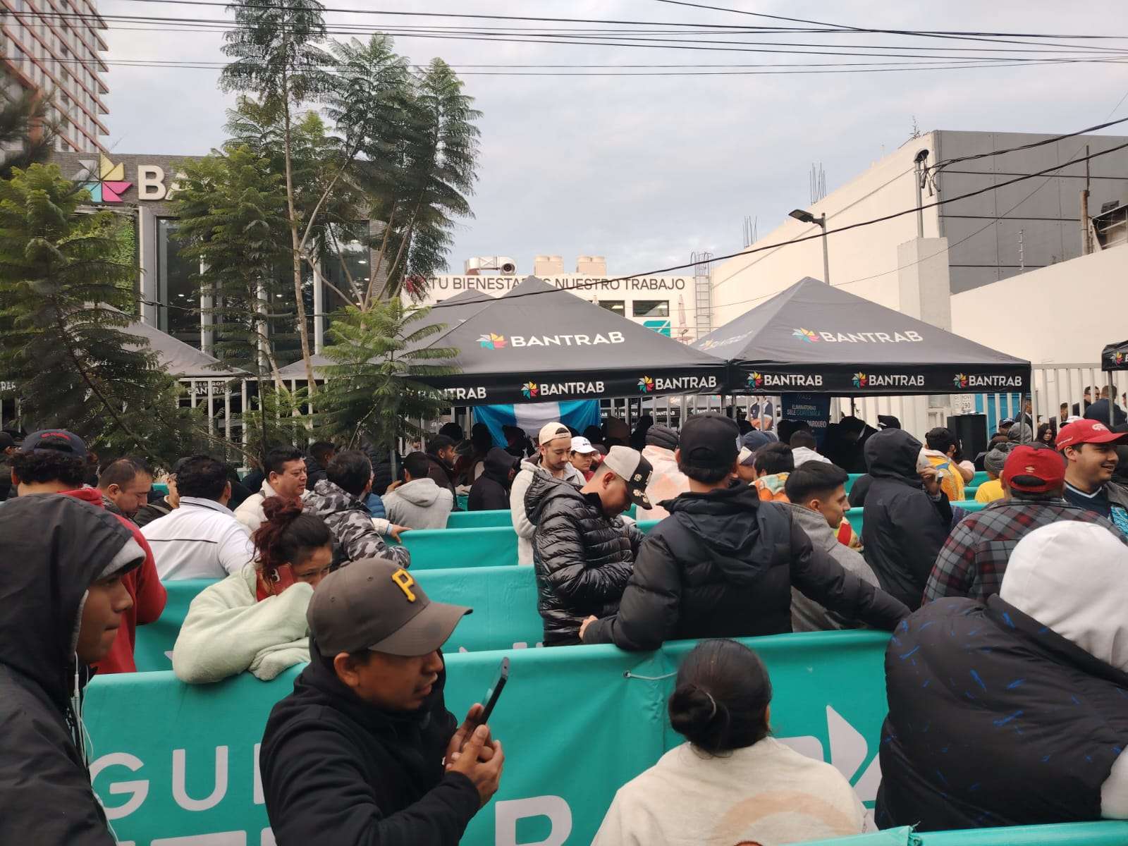“Hoy sí, 100 puntos”: así vivió un aficionado la venta de boletos para la Azul y Blanco