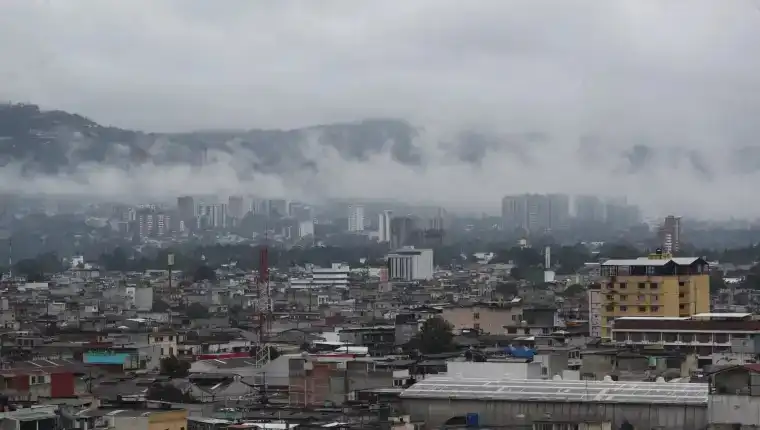 ¡Alista el suéter! Frío y nublados marcan el inicio de semana en Guatemala