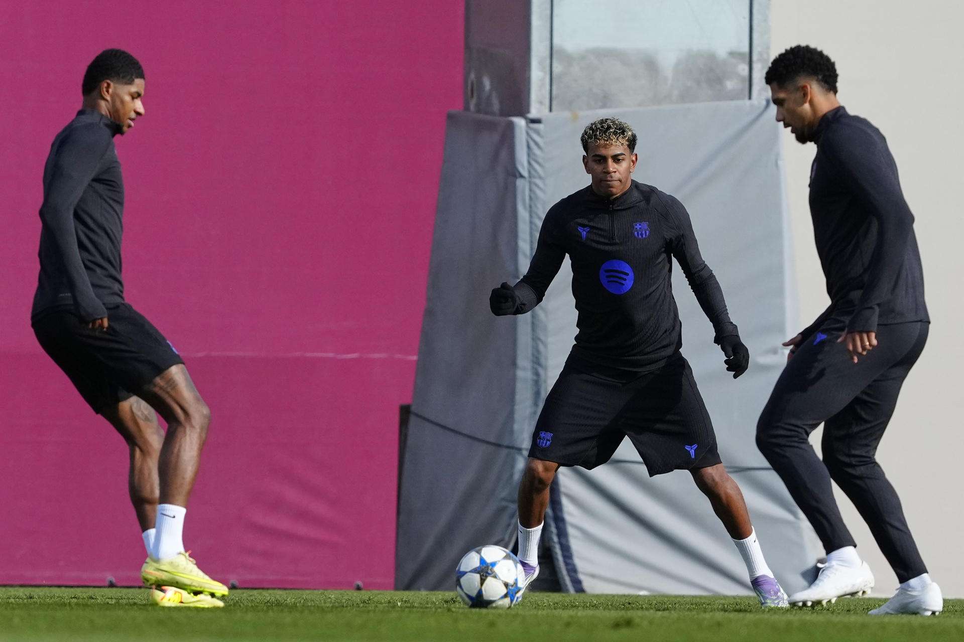 Rashford regresa a la convocatoria y Pedri sigue de baja