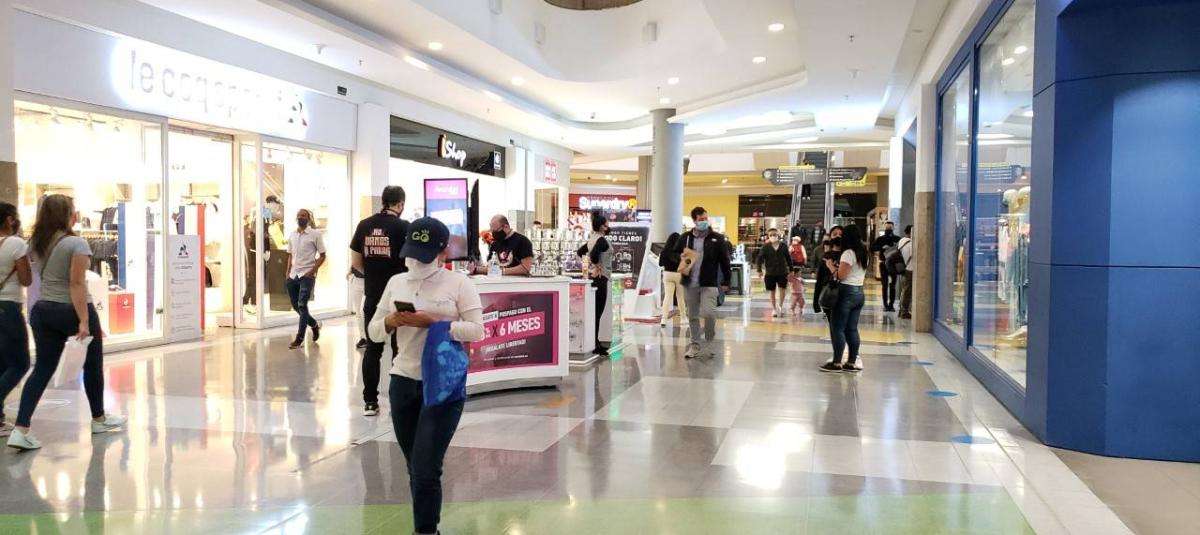 Horarios extendidos y compras escalonadas: ¿funcionará para aliviar el caos?