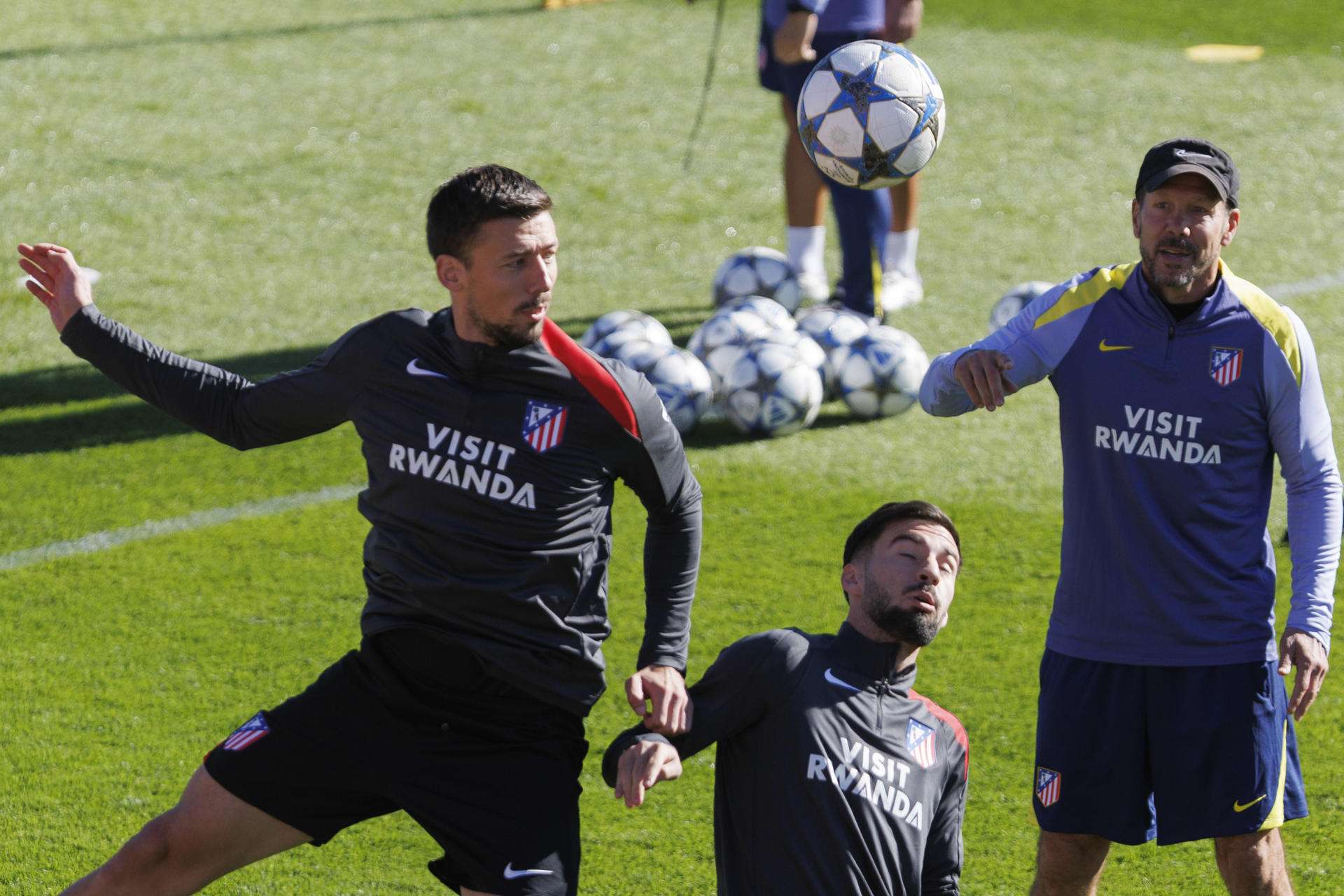 Lenglet sufre un esguince de alto grado en la rodilla sin lesiones asociadas