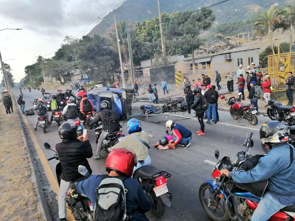 ÚLTIMA HORA | Múltiple colisión en ruta al Pacífico deja un fallecido y paraliza el tránsito hacia el sur
