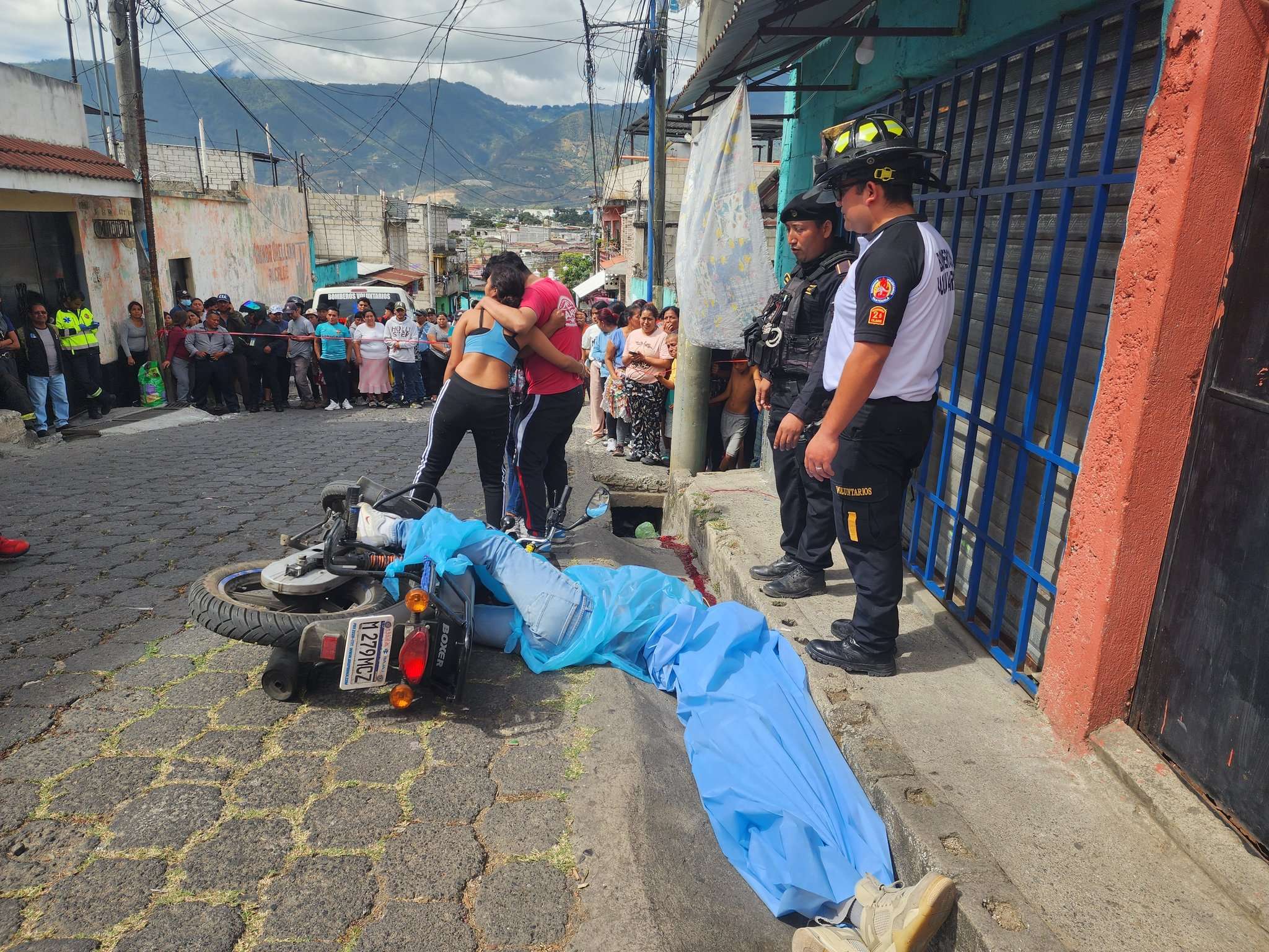 Dos hombres mueren en ataque armado mientras se movilizaban en motocicleta