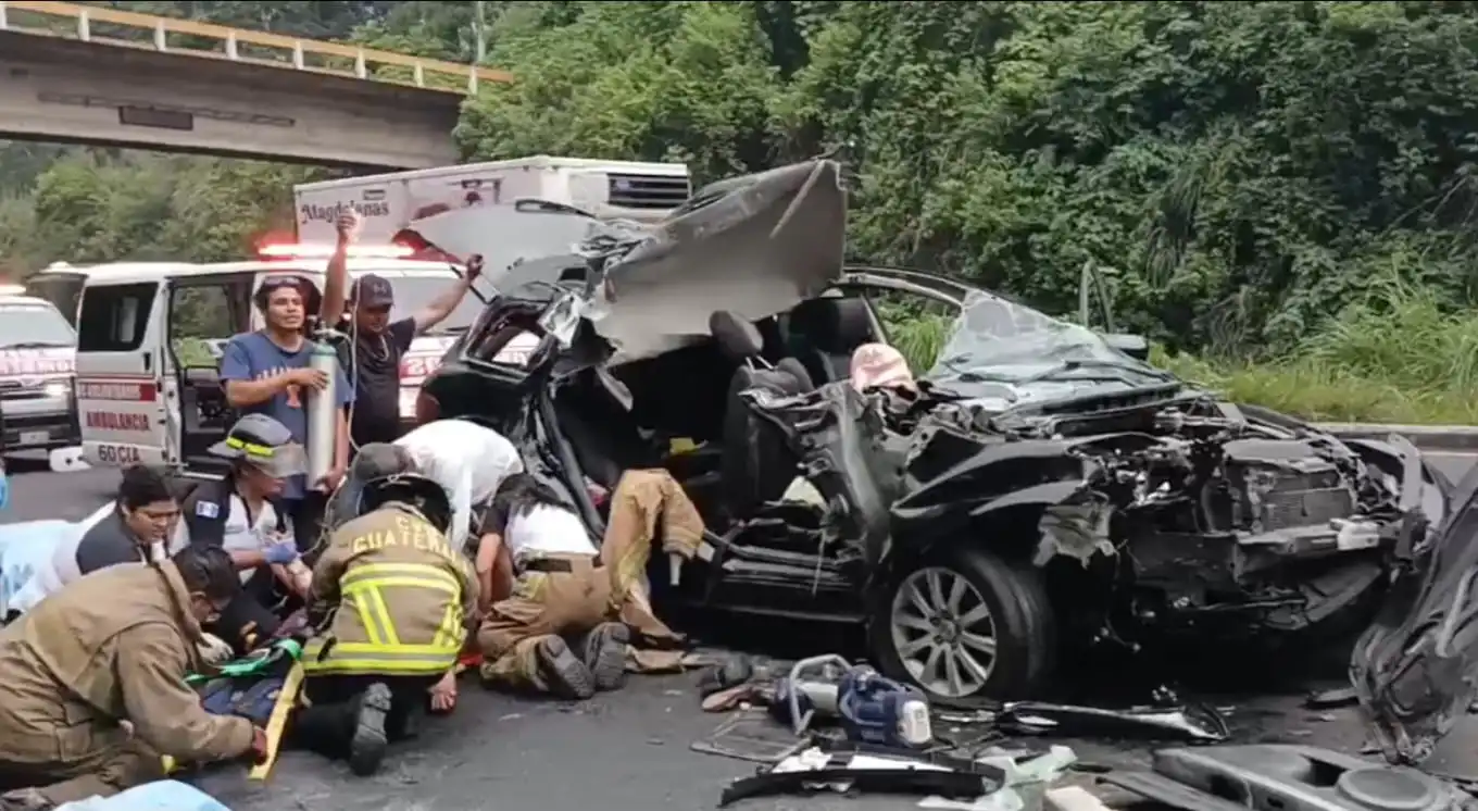 Fiestas de fin de año dejan decenas de heridos en accidentes de tránsito