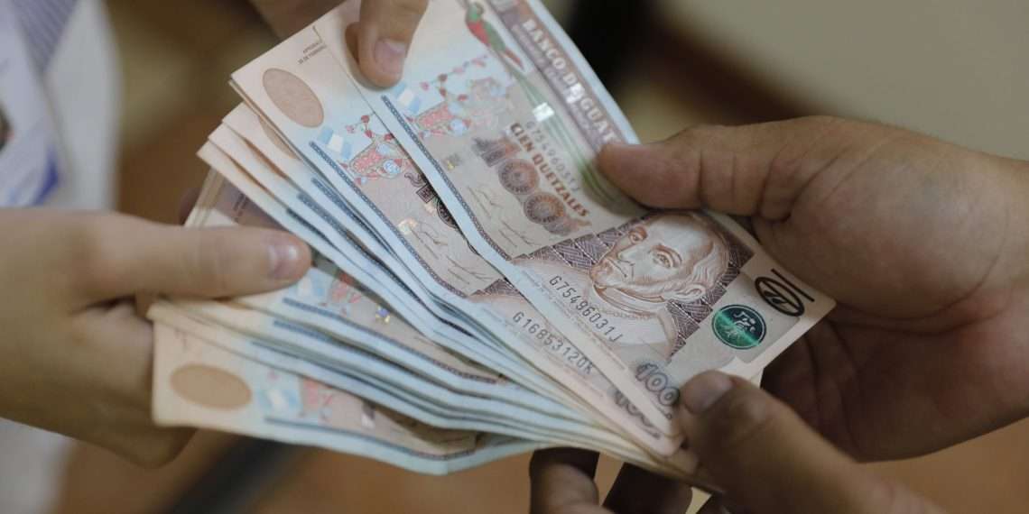 ¿Puede subir el salario sin perder empleos? El temor al desempleo tras el aumento salarial