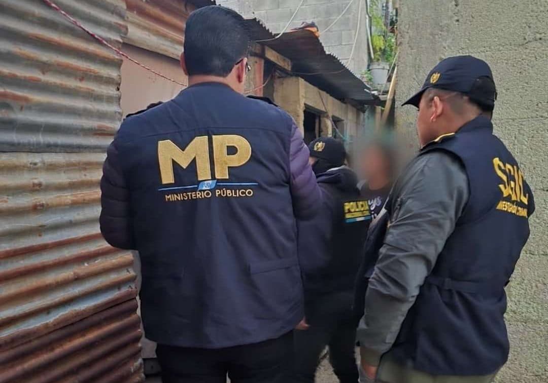 Capturan a mujer por ataque ocurrido frente a plaza comercial en Villa Canales