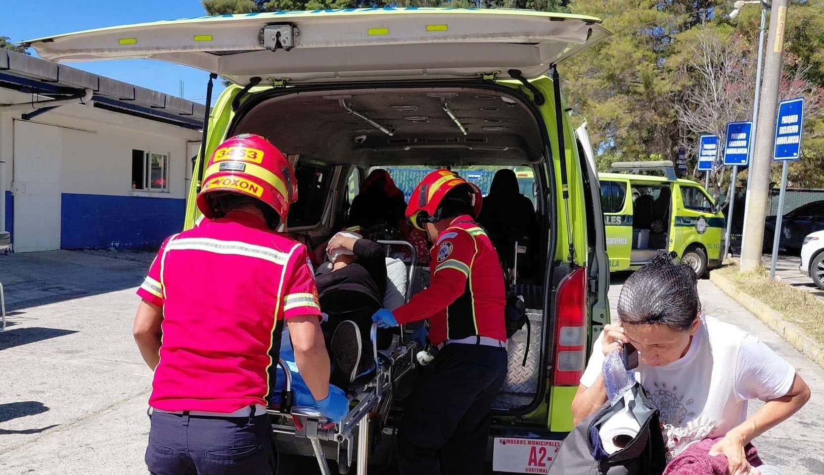Explosión de gas propano deja una mujer herida en restaurante