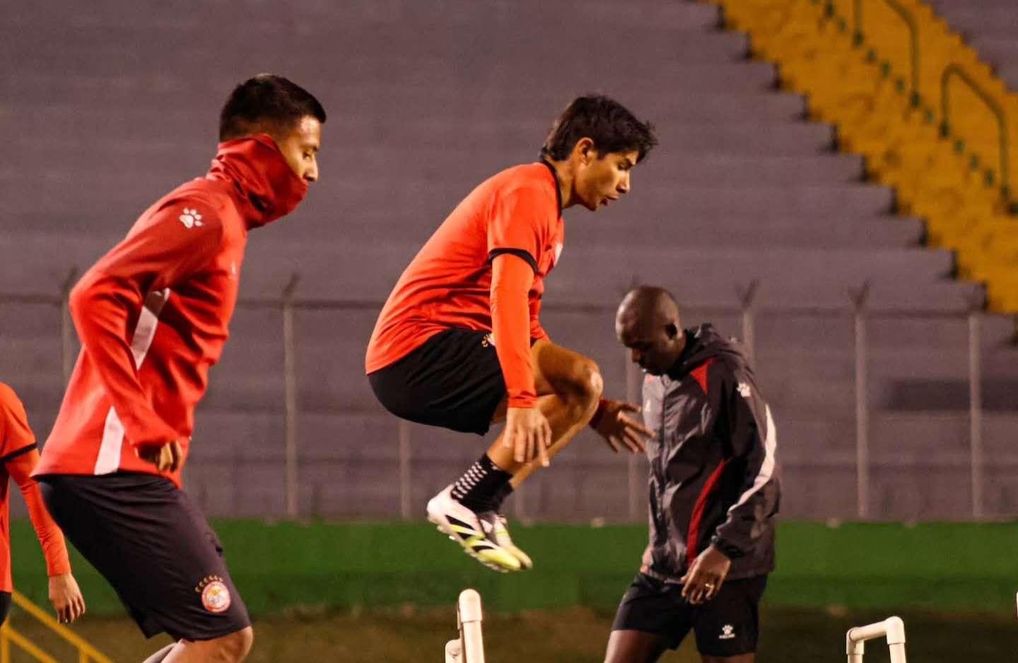 A qué juega Xelajú contra Monterrey este miércoles