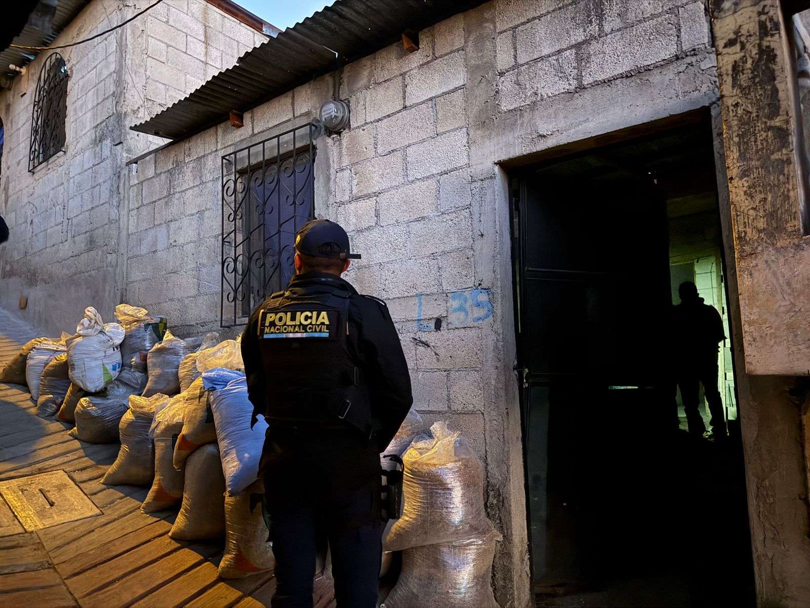 Allanamientos masivos sacuden varias zonas del país por casos en investigación