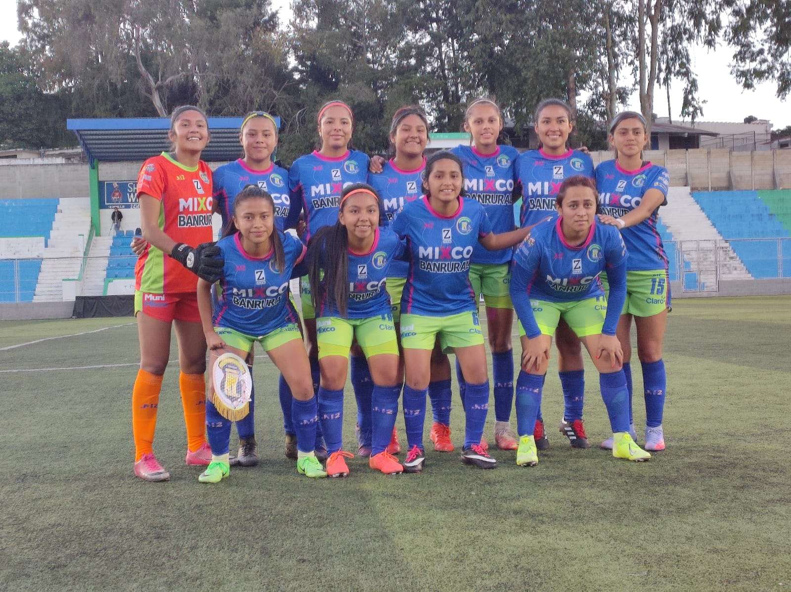 Mixco Femenino