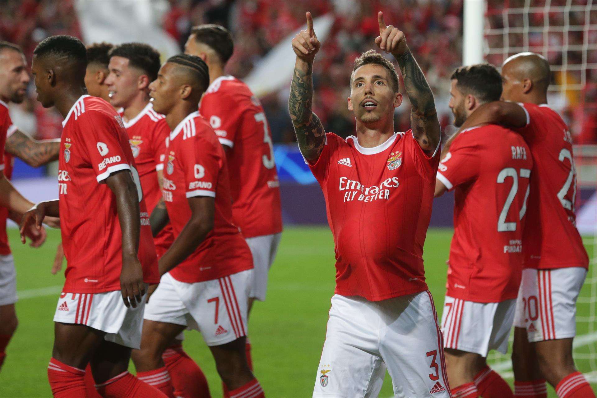 EFE/EPA/TIAGO PETINGA