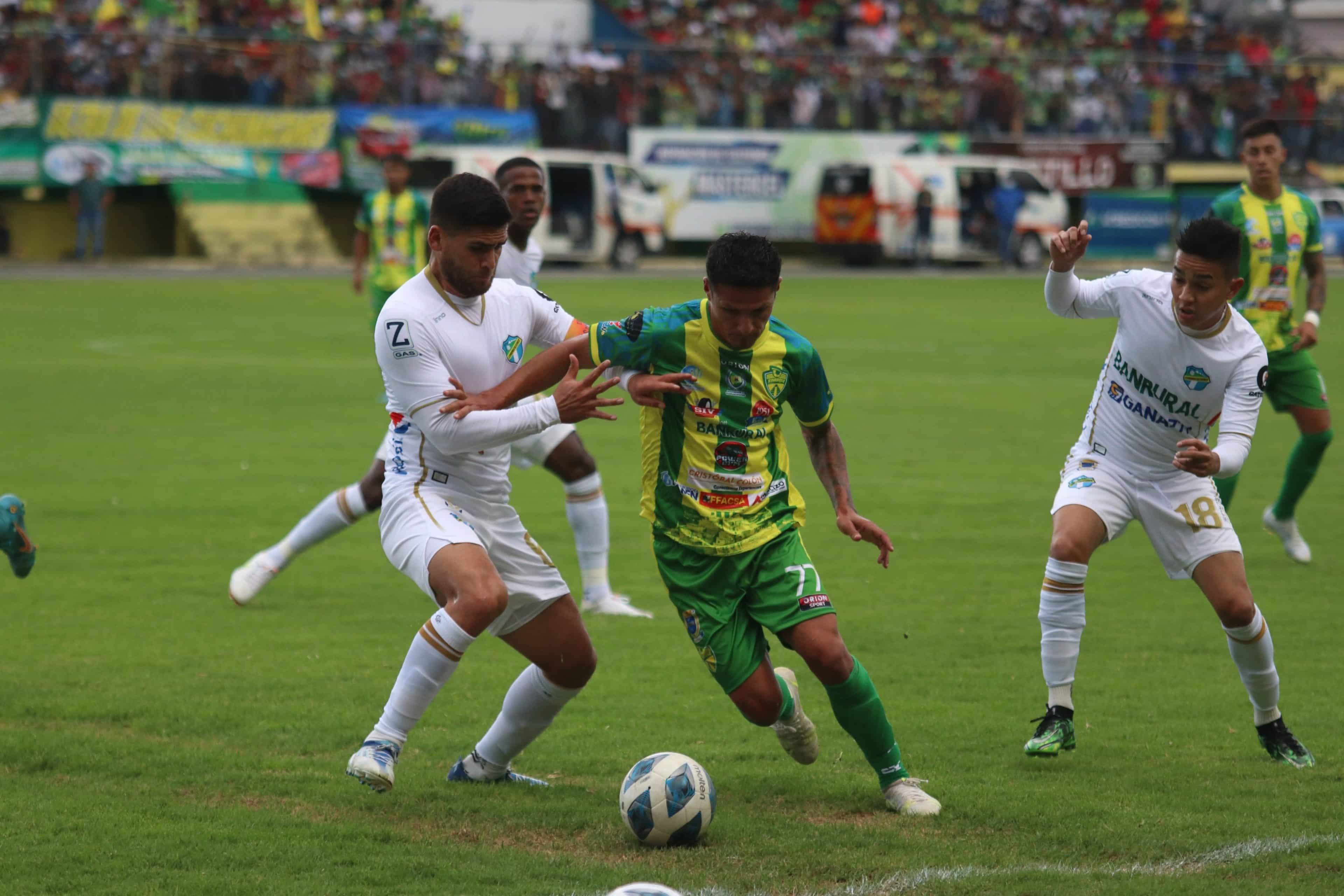 Xinabajul vs Comunicaciones