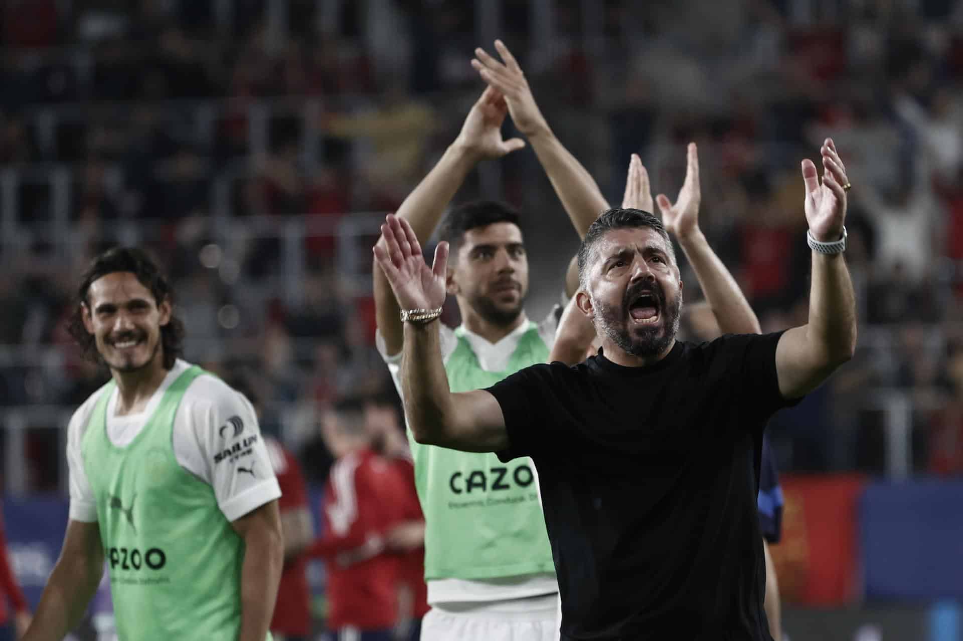 El técnico italiano del Valencia, Gennaro Gattuso, celebra la victoria sobre Osasuna en la octava jornada de LaLiga. EFE / Jesús Diges.
