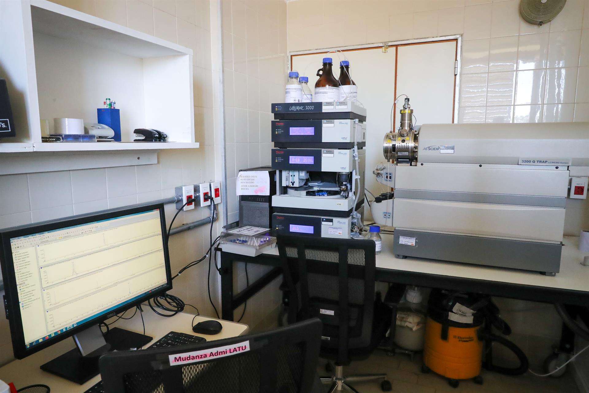 Fotografía del nuevo laboratorio antidopaje inaugurado hoy en Montevideo (Uruguay). EFE/Raúl Martínez