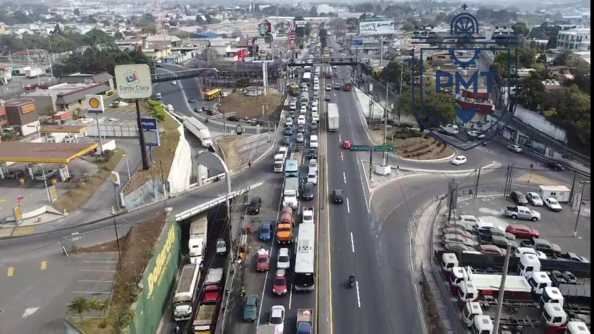 Sin paso al Sur del país por accidente, rutas colapsan en áreas metropolitanas con dirección a Villa Nueva