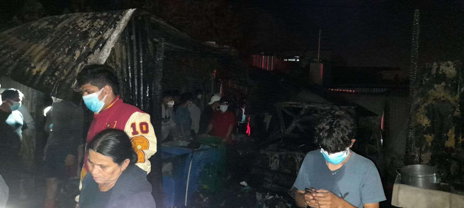 URGENTE | Incendio de Ciudad Peronia consume casa y deja un niño muerto