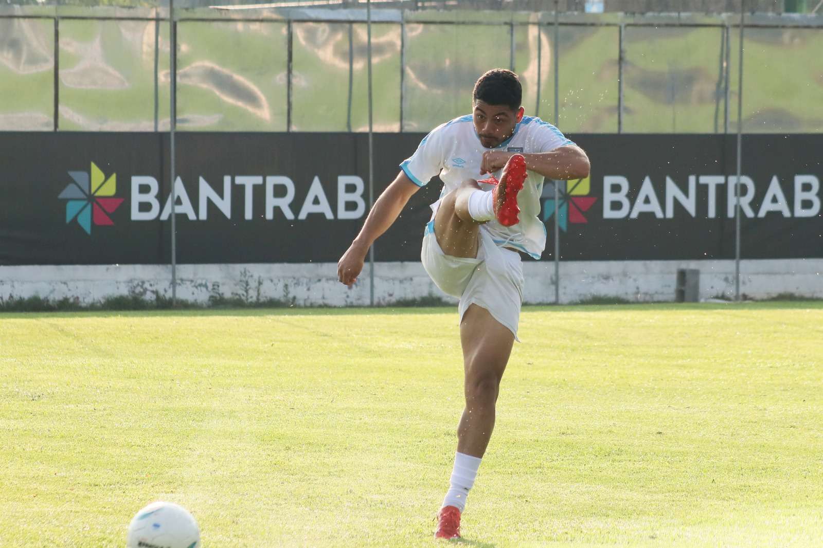 Selección Guatemala Darwin Lom