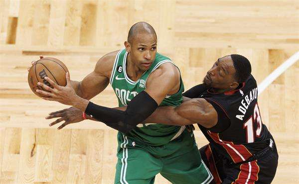 los Boston Celtics arrollaron este jueves a los Miami Heat (110-97) y revalidaron el triunfo cosechado dos días antes en Miami para acercarse 2-3 en las Finales del Este de la NBA