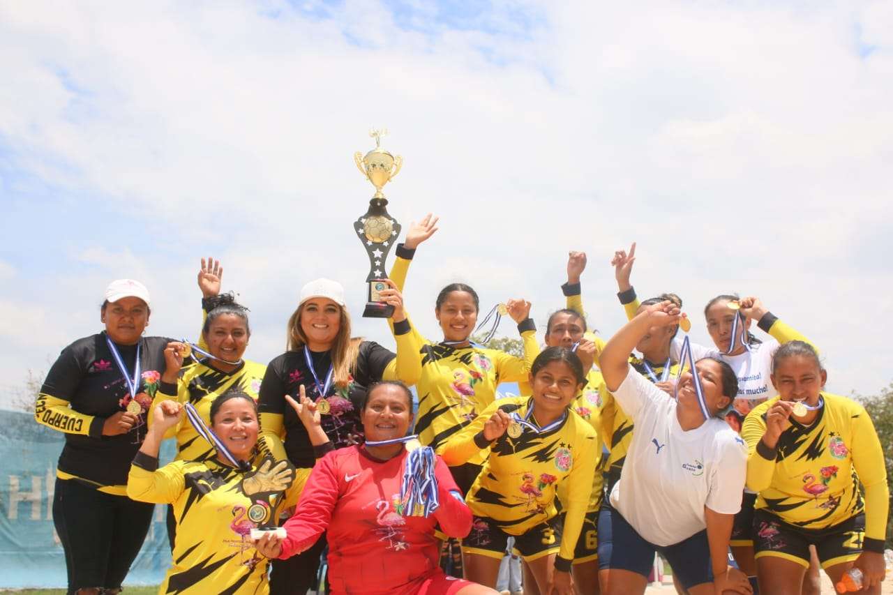 Futplaya Isla Tropical