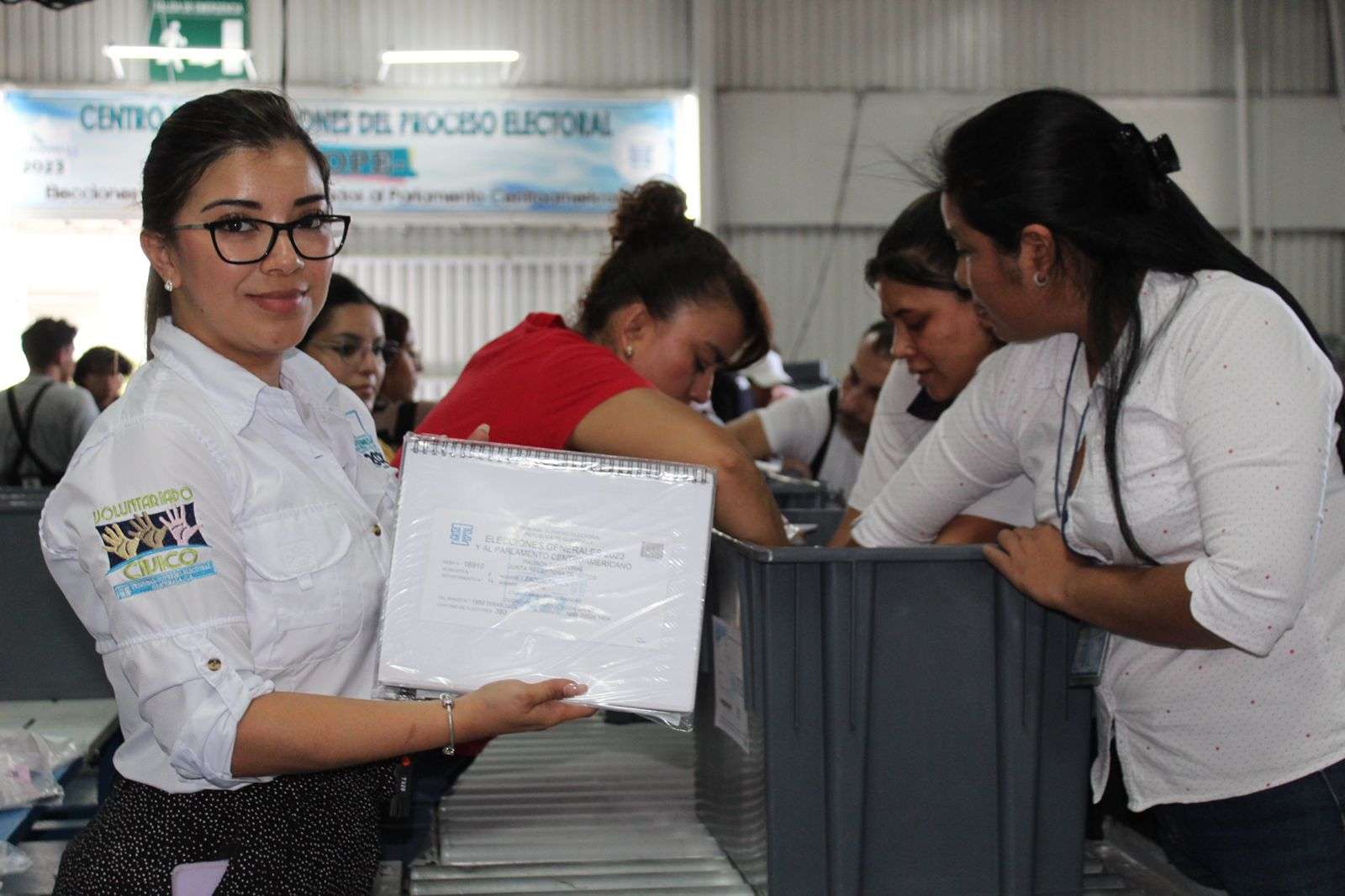 ¿Qué materiales contiene la caja electoral que son utilizadas para las Elecciones 2023?