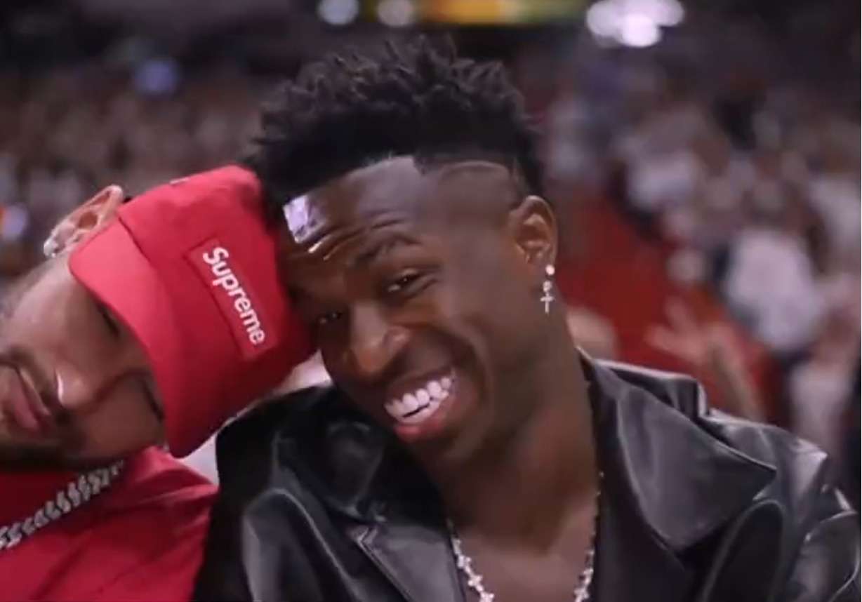 Vinicius, a pie de pista junto a Neymar en las Finales de la NBA
