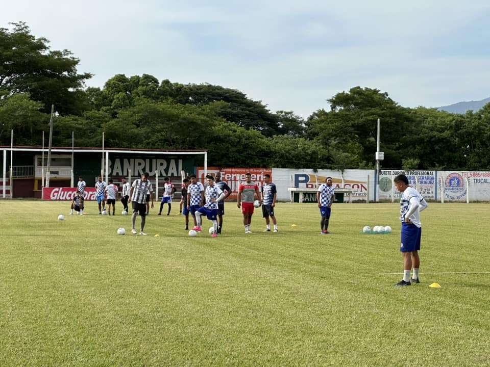 Mictlán toma drástica decisión con su entrenador
