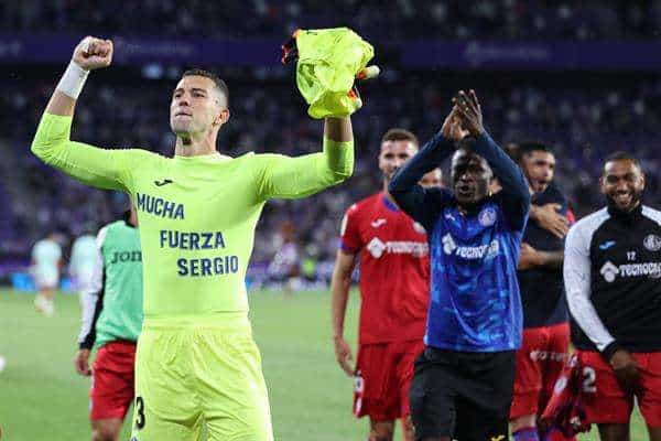 El real Madrid estaria interesado en El guardameta del Getafe, David Soria, en una foto de archivo. EFE / R. García.