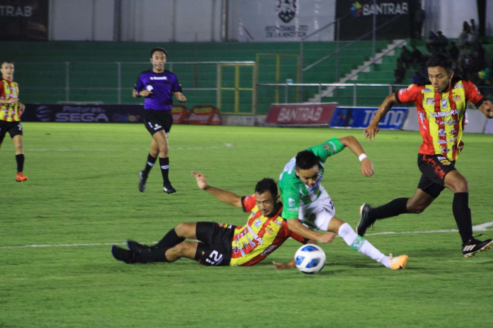 Antigua Zacapa Apertura 2023