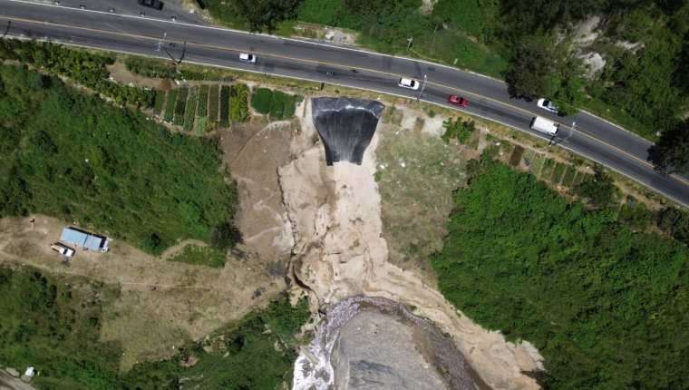 Socavón de ruta que conecta Villalobos y San Cristóbal inicia con trabajos